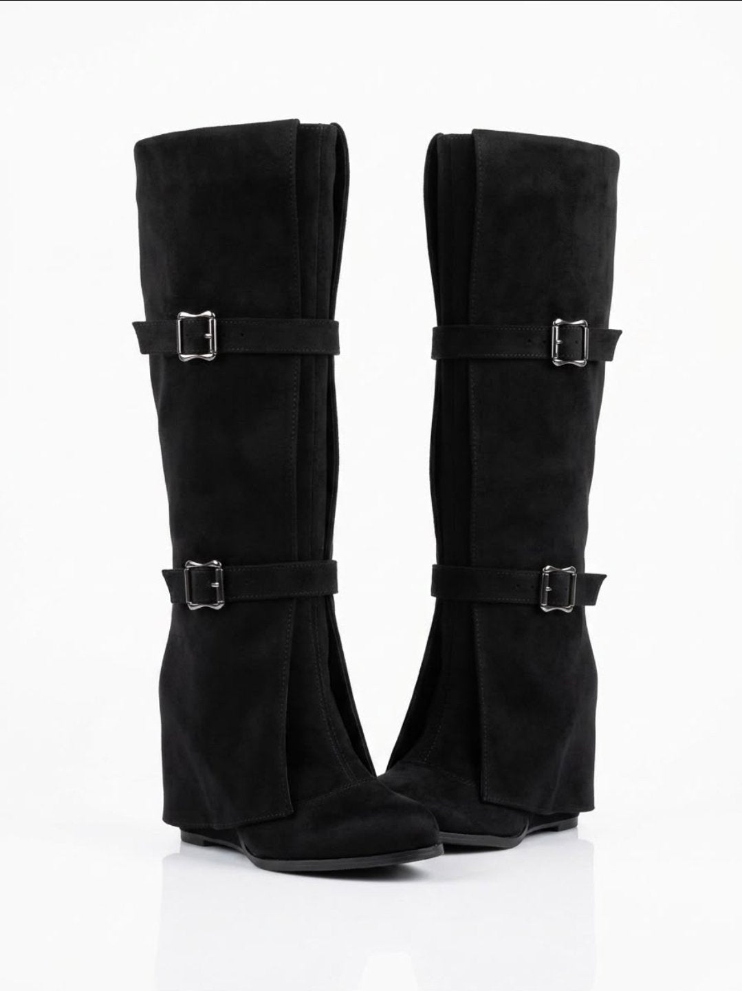 Bota de Hebillas