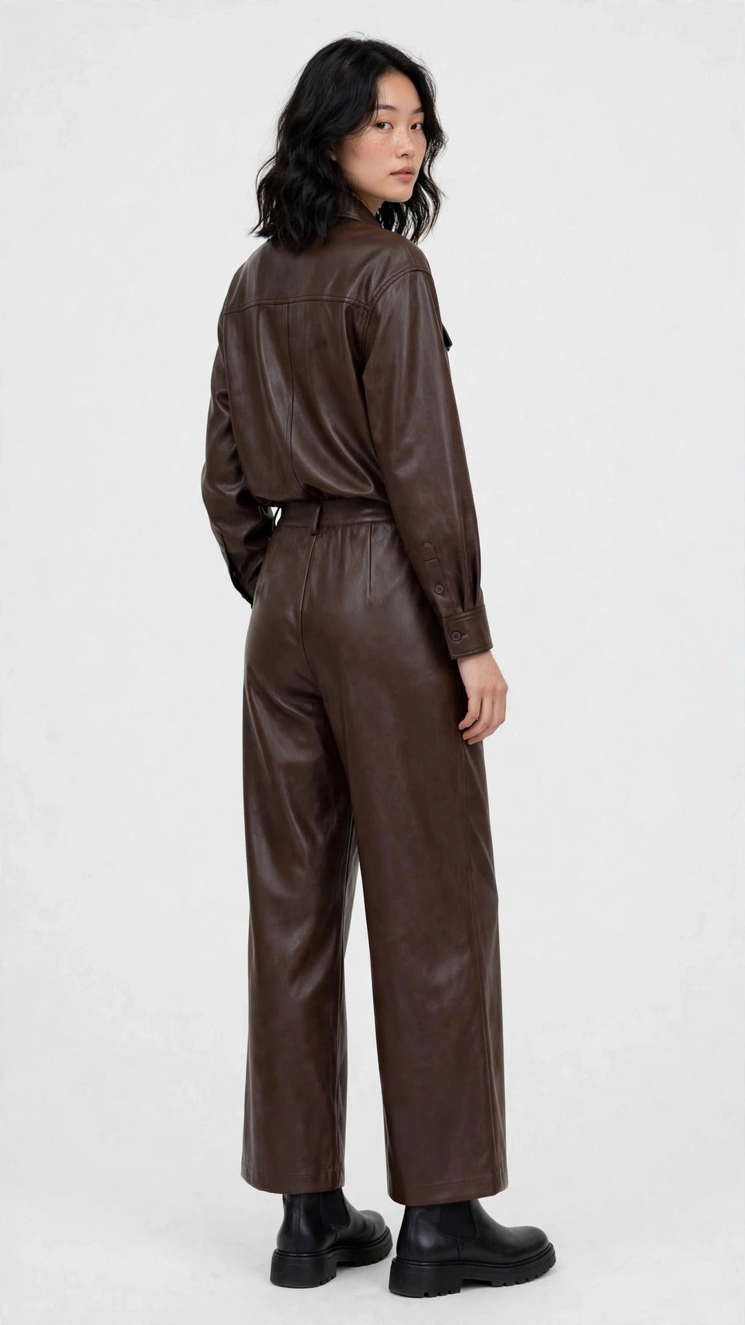 Conjunto de Cuerina: Camisa y Pantalón