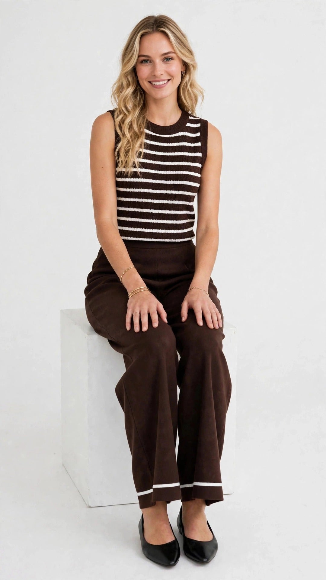 Conjunto de top a rayas y pantalón