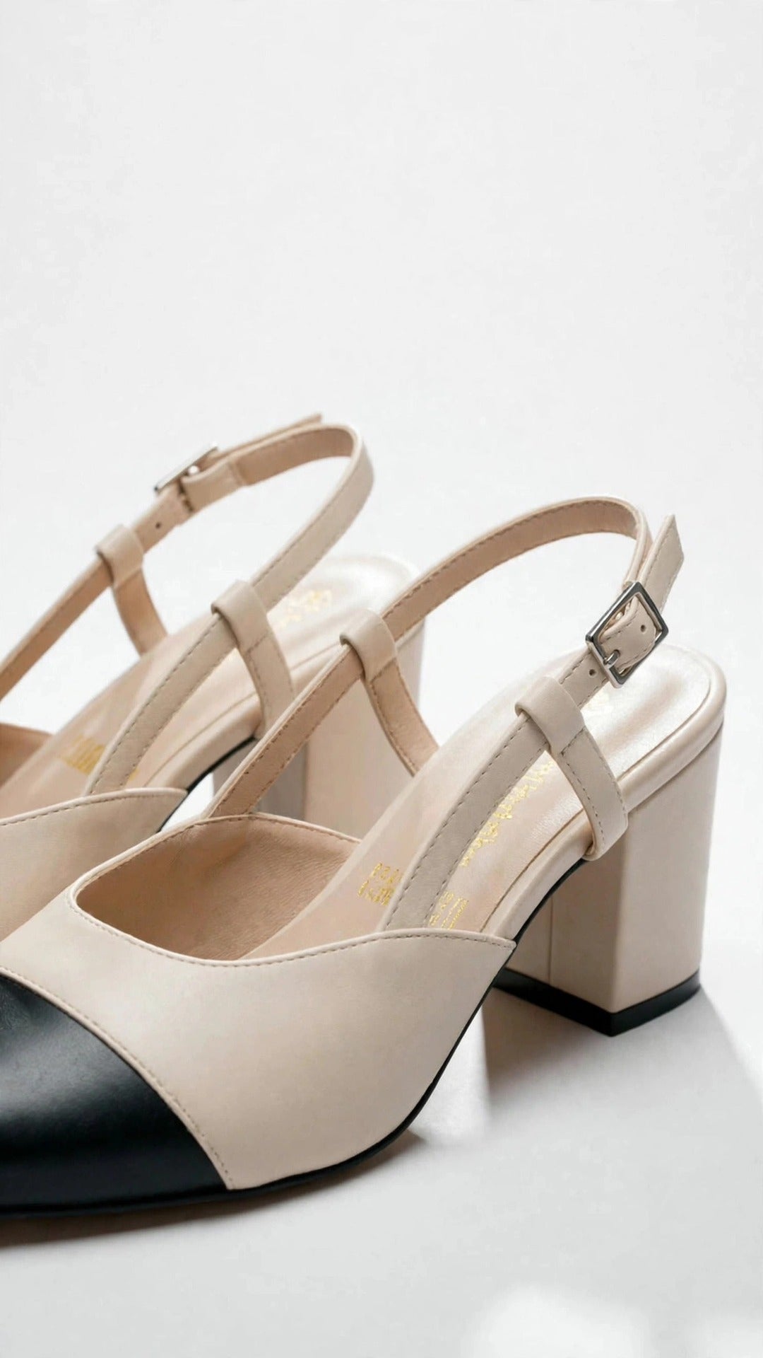 Slingback bicolor con puntera